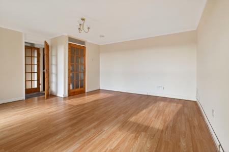 4 bedroom End of terrace house for sale in 31 Cotlaws. Kirkliston, EH29 9DR