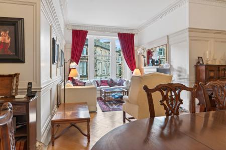 4 bedroom Flat for sale in 21 2 Rothesay Terrace, Edinburgh, EH3 7RY