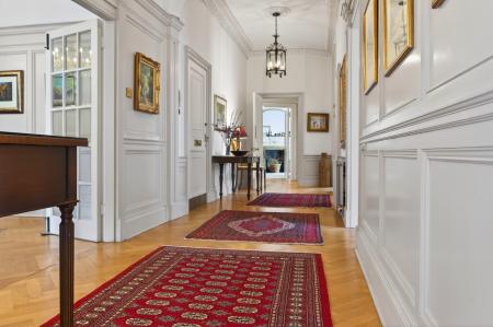 4 bedroom Flat for sale in 21 2 Rothesay Terrace, Edinburgh, EH3 7RY