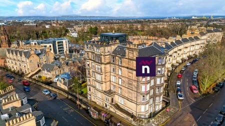 4 bedroom Flat for sale in 21 2 Rothesay Terrace, Edinburgh, EH3 7RY