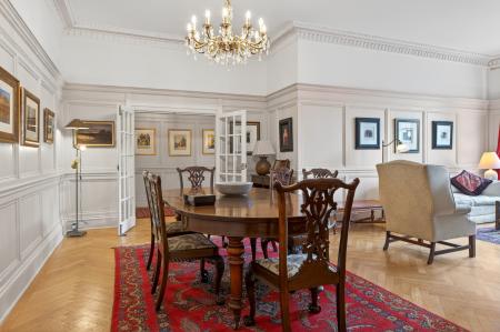4 bedroom Flat for sale in 21 2 Rothesay Terrace, Edinburgh, EH3 7RY