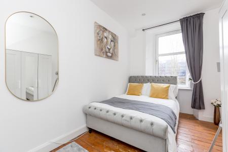 2 bedroom Flat to let in Brunswick Road, Leith, Edinburgh, EH7