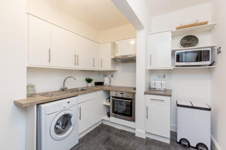 2 bedroom Flat to let in Brunswick Road, Leith, Edinburgh, EH7