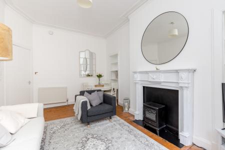 2 bedroom Flat to let in Brunswick Road, Leith, Edinburgh, EH7