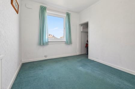 3 bedroom Flat for sale in 35 Pilton Avenue, Edinburgh, EH5 2HR