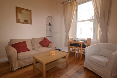 1 bedroom Flat to let in Moncrieff Terrace, Edinburgh, EH9