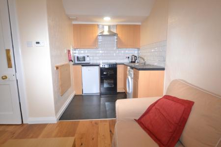 1 bedroom Flat to let in Moncrieff Terrace, Edinburgh, EH9