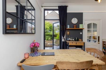 2 bedroom Flat for sale in 151 Craigleith Road, Edinburgh, EH4 2ED