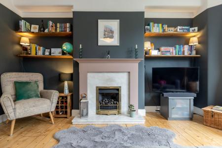 2 bedroom Flat for sale in 151 Craigleith Road, Edinburgh, EH4 2ED