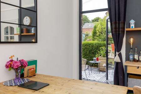 2 bedroom Flat for sale in 151 Craigleith Road, Edinburgh, EH4 2ED