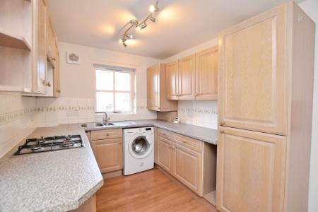 2 bedroom Flat to let in North Werber Place, Edinburgh, EH4