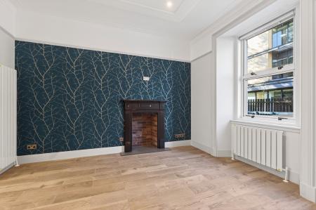 2 bedroom Flat for sale in 4 Chalmers Buildings, Edinburgh, EH3 9QF