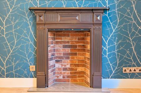 2 bedroom Flat for sale in 4 Chalmers Buildings, Edinburgh, EH3 9QF