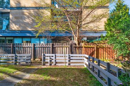 2 bedroom Flat for sale in 4 Chalmers Buildings, Edinburgh, EH3 9QF