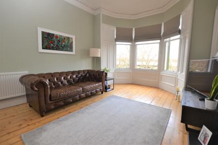 2 bedroom Flat to let in Comely Bank Road, Stockbridge, Edinburgh, EH4