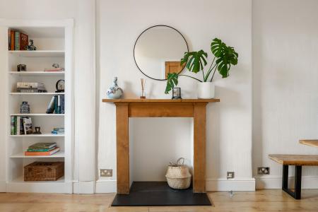 1 bedroom Flat for sale in 13/5 Dean Park Street EH4 1JR