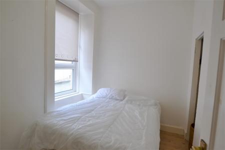 2 bedroom Flat to let in Leith Walk, Leith, Edinburgh, EH6