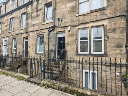 5 bedroom Flat to let in Angle Park Terrace, Slateford, Edinburgh, EH11