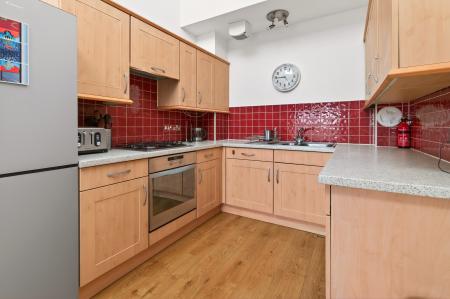 2 bedroom Flat for sale in 5 14 Albion Gardens, Leith, Edinburgh, EH7 5QL