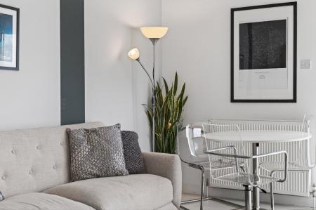 2 bedroom Flat for sale in 5 14 Albion Gardens, Leith, Edinburgh, EH7 5QL