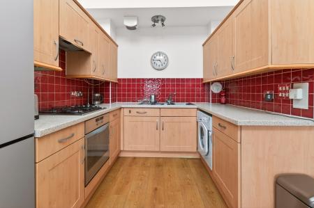 2 bedroom Flat for sale in 5 14 Albion Gardens, Leith, Edinburgh, EH7 5QL