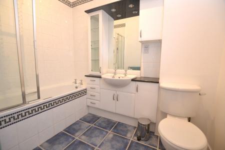 1 bedroom Flat to let in St Stephen Street, Stockbridge, Edinburgh, EH3