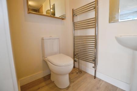 2 bedroom Flat to let in Howden Hall Way, Liberton, Edinburgh, EH16