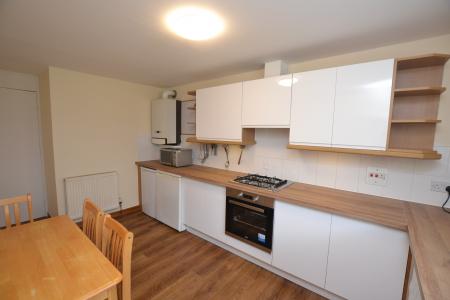 2 bedroom Flat to let in Burns Street, Edinburgh, EH6