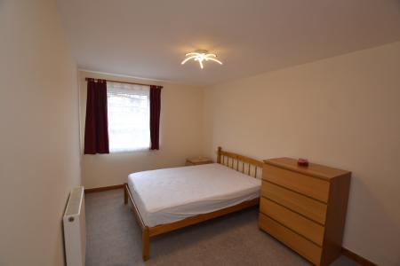 2 bedroom Flat to let in Burns Street, Edinburgh, EH6