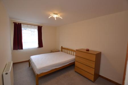 2 bedroom Flat to let in Burns Street, Edinburgh, EH6