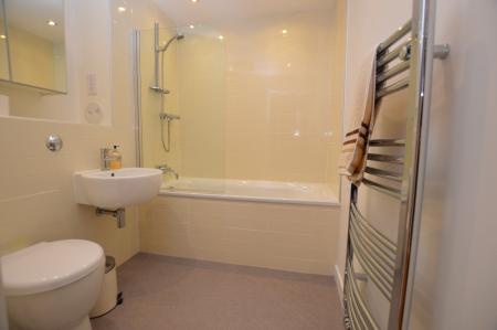 2 bedroom Flat to let in East Pilton Farm Rigg, Fettes, Edinburgh, EH5