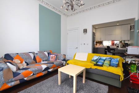 2 bedroom Flat to let in Montgomery Street, Leith, Edinburgh, EH7