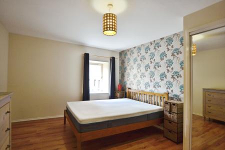 2 bedroom Flat to let in Maritime Lane, Edinburgh, EH6