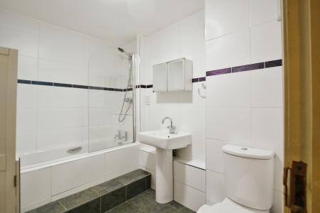 2 bedroom Flat to let in Maritime Lane, Edinburgh, EH6