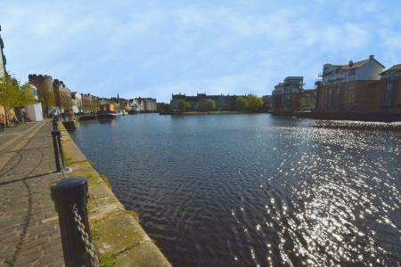 3 bedroom Flat to let in Ocean Drive, Edinburgh, EH6