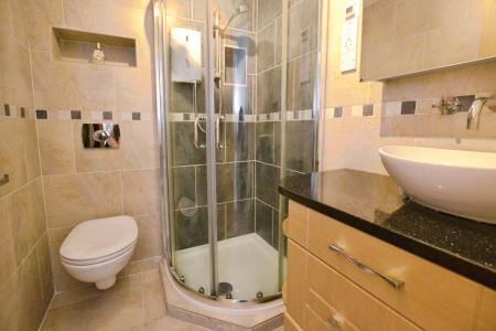 3 bedroom Flat to let in Ocean Drive, Edinburgh, EH6