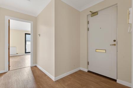 2 bedroom Flat for sale in 93A 8 Albert Street, Edinburgh, Leith, EH7 5LY