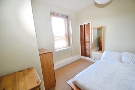 1 bedroom Flat to let in Newhaven Road, Edinburgh, EH6