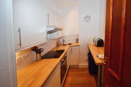 1 bedroom Flat to let in Newhaven Road, Edinburgh, EH6