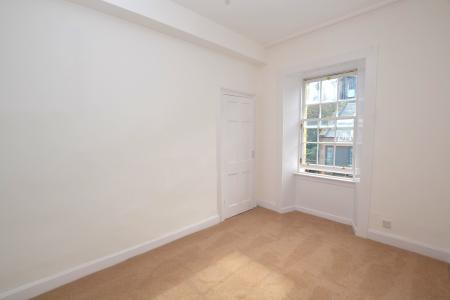 1 bedroom Flat to let in Cumberland Street, Edinburgh, EH3