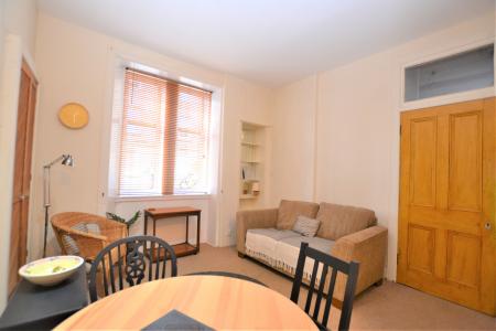 1 bedroom Flat to let in Millar Place, Morningside, Edinburgh, EH10