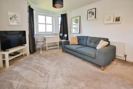 2 bedroom Flat to let in West Ferryfield, Edinburgh, EH5