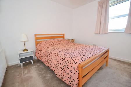 2 bedroom Flat to let in West Ferryfield, Edinburgh, EH5