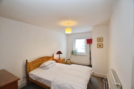 2 bedroom Flat to let in Timber Bush, Leith, Edinburgh, EH6