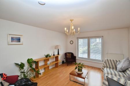 2 bedroom Flat to let in Timber Bush, Leith, Edinburgh, EH6