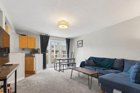 1 bedroom Flat for sale in 15/3 St Bernard's Row, Edinburgh, EH41HW