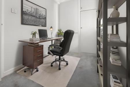 1 bedroom Flat for sale in 15/3 St Bernard's Row, Edinburgh, EH41HW