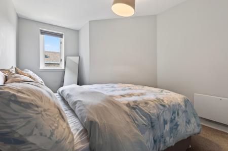 1 bedroom Flat for sale in 15/3 St Bernard's Row, Edinburgh, EH41HW