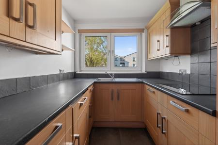 2 bedroom Flat for sale in 48/3, North Gyle Grove, Corstorphine, Edinburgh, EH12 8LF