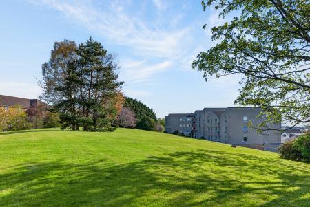 2 bedroom Flat for sale in 48/3, North Gyle Grove, Corstorphine, Edinburgh, EH12 8LF